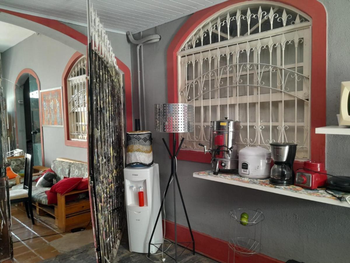 "Le Chat Qui Peche" Hostel A 150 Metros Da Praia De Pajucara Maceió Екстериор снимка